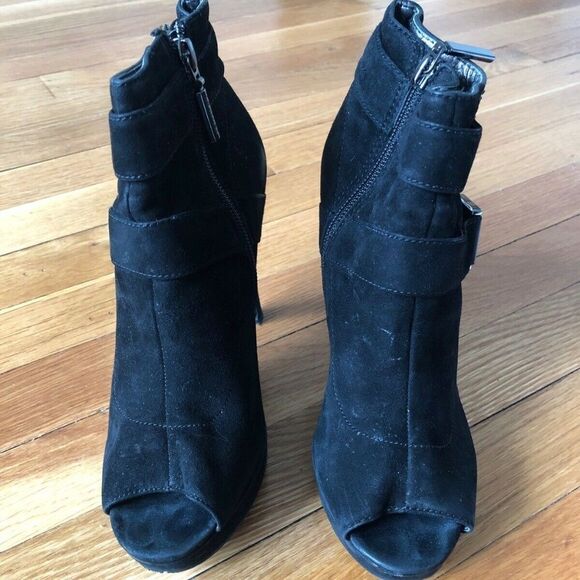 Calvin Klein Black Suede Ankle Booties Boots 7.5 - Picture 2 of 10